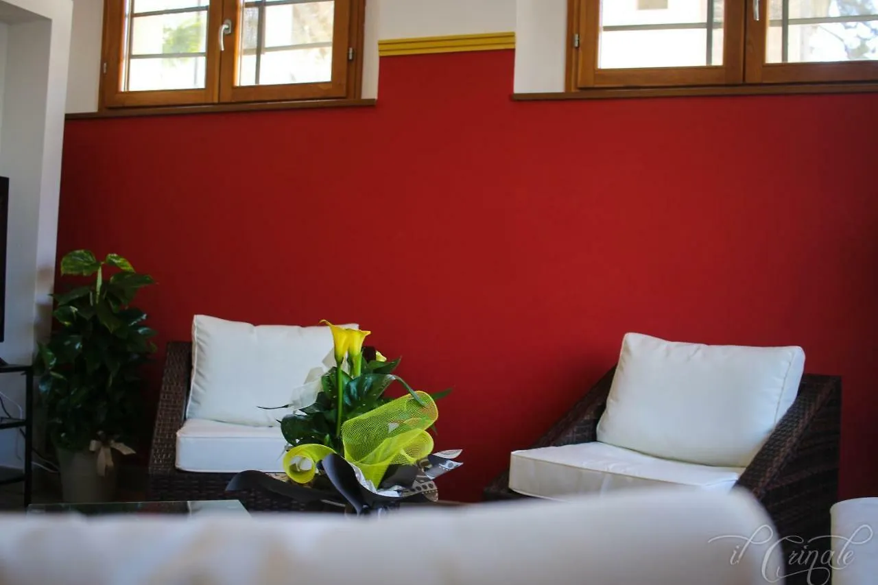 Hotel Il Crinale Grizzana 3*,